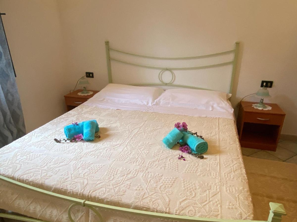 Il Bacio Del Sole Apartment Tertenia Bagian luar foto
