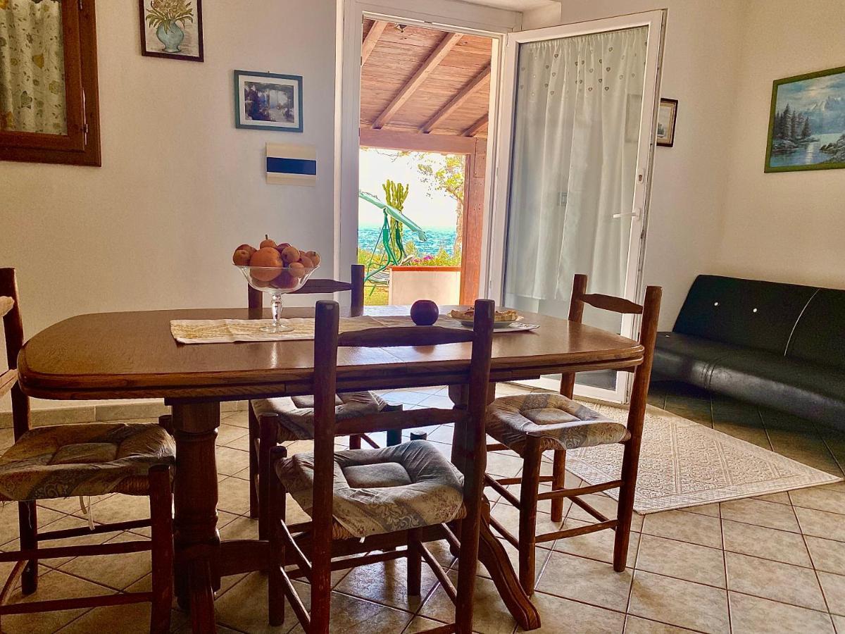 Il Bacio Del Sole Apartment Tertenia Bagian luar foto