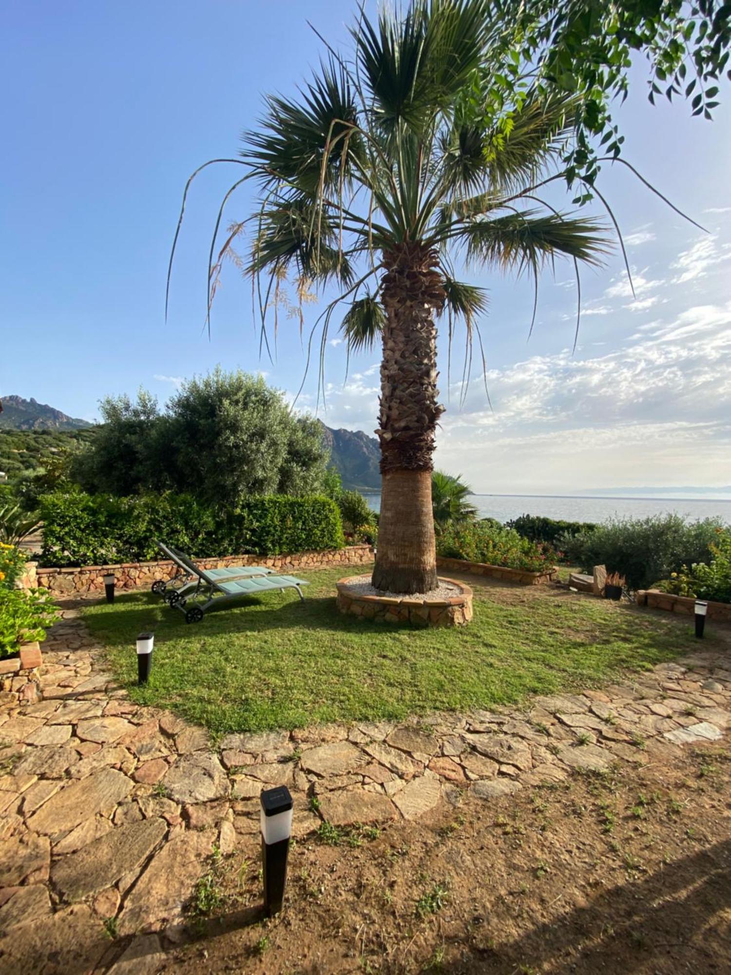 Il Bacio Del Sole Apartment Tertenia Bagian luar foto