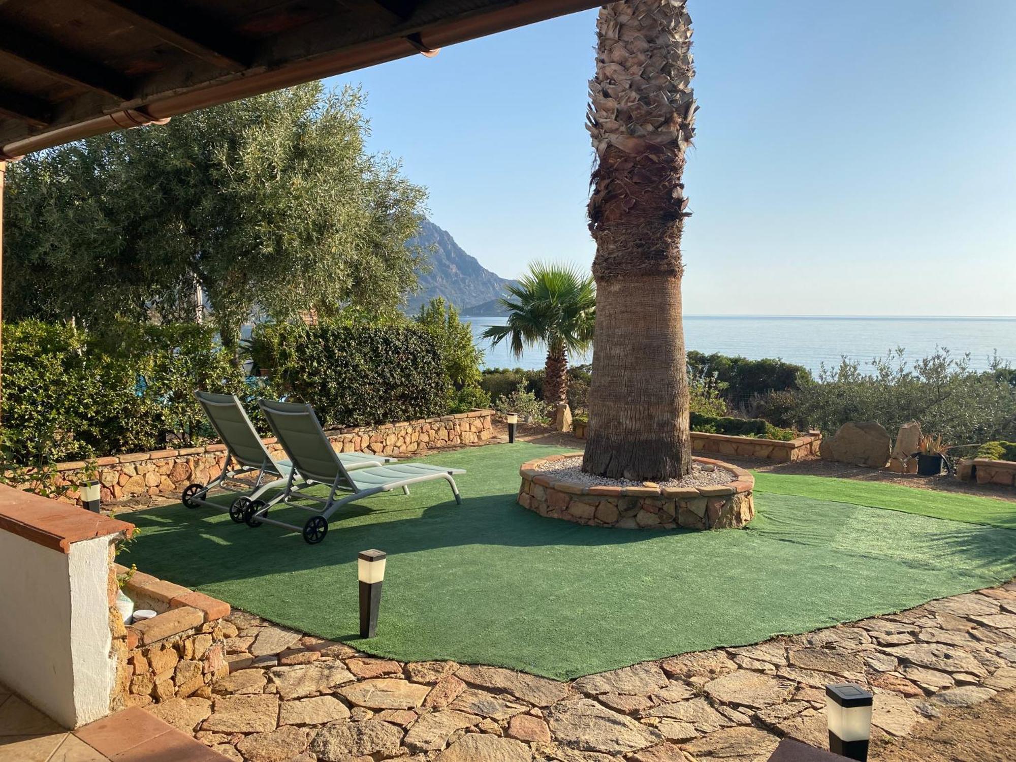 Il Bacio Del Sole Apartment Tertenia Bagian luar foto